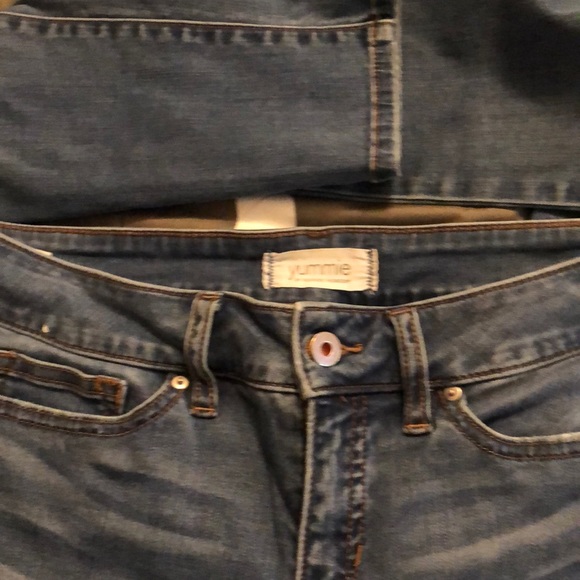 Yummie Jeans - Picture 1 of 4